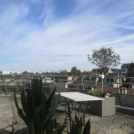 Apartament Le Carmelite Poitiers Zewnętrze zdjęcie